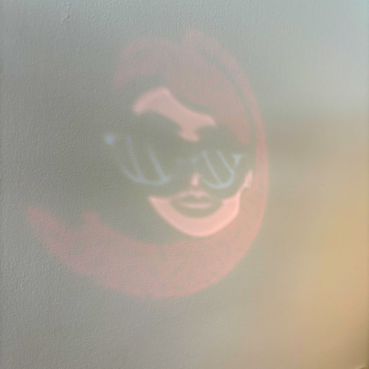 Wearable Wall Art Sunny Girl