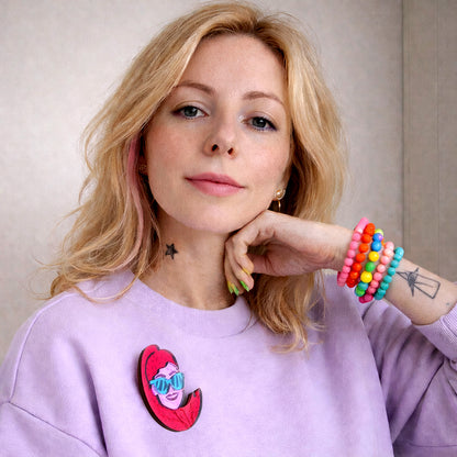 Wearable Wall Art Sunny Girl